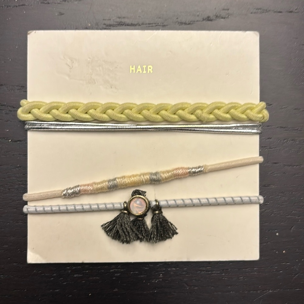 NWT Urban Outfitters hair ties